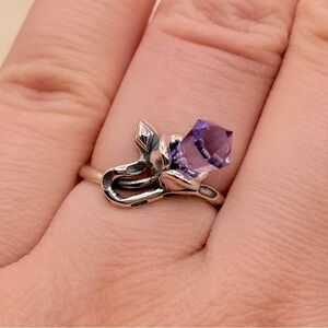 Elegant Silver Snake and Purple Amethyst Gemstone Ring
